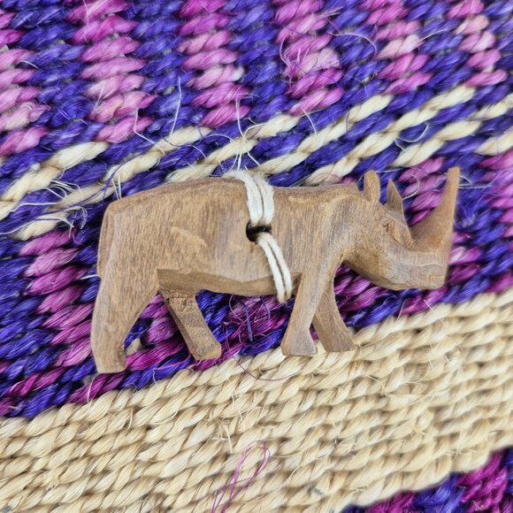 Vintage Handwoven Sisal Tote Market Bag from Kenya - Picture 3 of 16